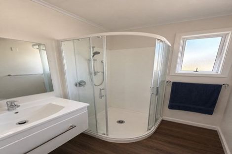 Photo of property in 13 Denvir Street, Strowan, Christchurch, 8052
