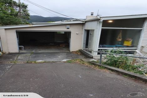 Photo of property in 34 Collier Avenue, Karori, Wellington, 6012
