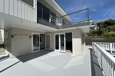 Photo of property in 22 Dorking Road, Brooklyn, Wellington, 6021