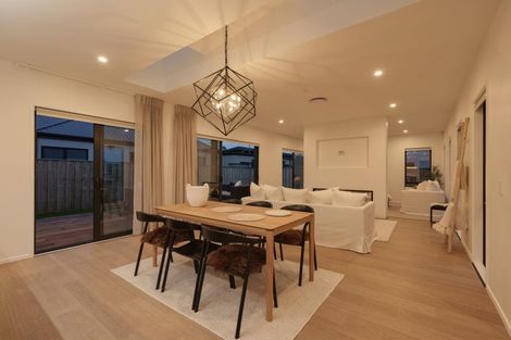 Photo of property in 8 Perehia Mews, Marshland, Christchurch, 8083