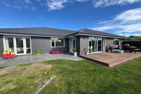 Photo of property in 67 Georgina Street, Marshland, Christchurch, 8083