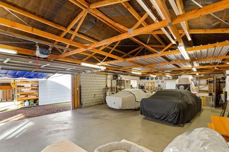 Photo of property in 16 Dale Road, Whenuapai, Auckland, 0618