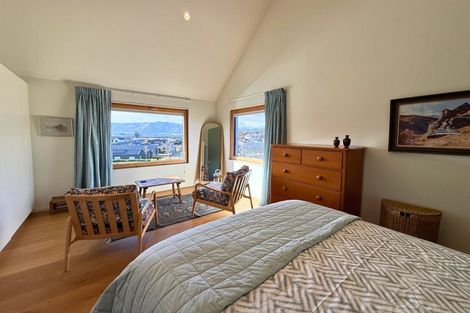 Photo of property in 21 Rocklands Court, Wanaka, 9305