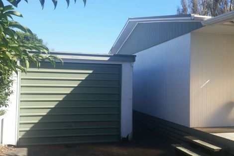 Photo of property in 1/88d Kelvin Road, Papakura, 2110