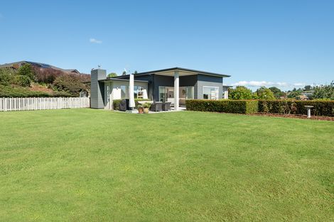 Photo of property in 6 Orakei Place, Welcome Bay, Tauranga, 3112