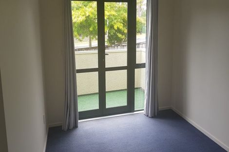 Photo of property in 11/3 Orwell Road, Greenhithe, Auckland, 0632
