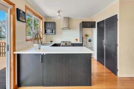 Photo of property in 65 Birkdale Road, Birkdale, Auckland, 0626