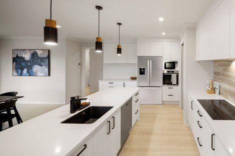 Photo of property in 39 Mike Smith Drive, Cambridge, 3434