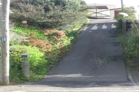 Photo of property in 21 Mark Avenue, Paparangi, Wellington, 6037