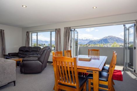 Photo of property in 99 Kings Drive, Wanaka, 9305
