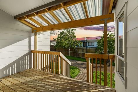 Photo of property in 26 Hinerau Street, Henderson, Auckland, 0612