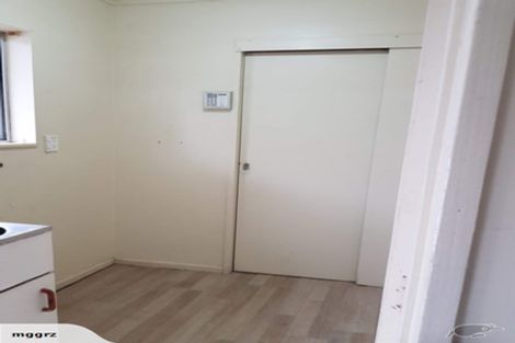 Photo of property in 32 Heathdale Crescent, Papakura, 2110