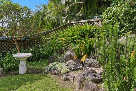 Photo of property in 2/1a Basilton Close, Bucklands Beach, Auckland, 2012
