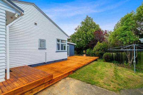 Photo of property in 267 Centaurus Road, Saint Martins, Christchurch, 8022