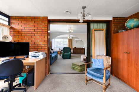 Photo of property in 301a South Road, Hawera, 4610