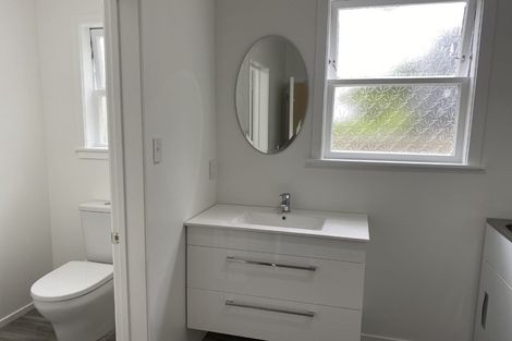 Photo of property in 165 Shakespeare Road, Bluff Hill, Napier, 4110