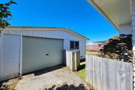 Photo of property in 32 Mohaka Street, Wainuiomata, Lower Hutt, 5014