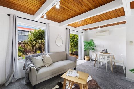 Photo of property in 5/62 Picton Avenue, Riccarton, Christchurch, 8011