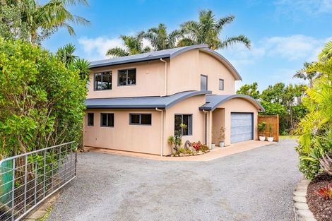 Photo of property in 381 Cove Road, Waipu, 0582