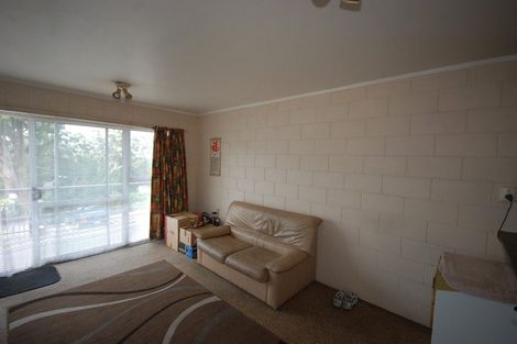 Photo of property in 19a/8 Verbena Road, Birkdale, Auckland, 0626