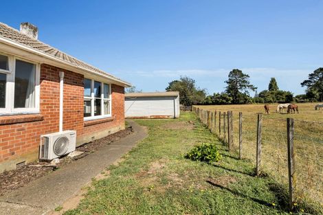 Photo of property in 39 Ahuru Street, Marton, 4710