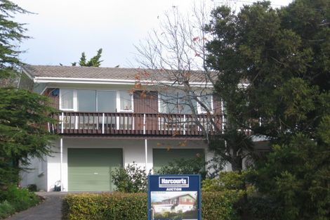 Photo of property in 268 Don Buck Road, Massey, Auckland, 0614