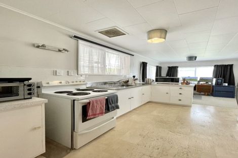 Photo of property in 59f1- Clouston Park Road, Clouston Park, Upper Hutt, 5018