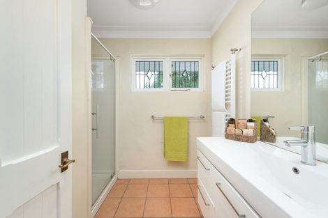 Photo of property in 77 Eleventh Avenue, Tauranga, 3110