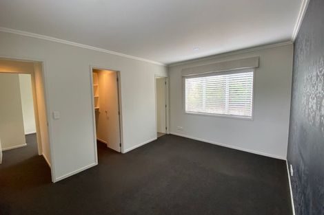 Photo of property in 2 Fennell Crescent, Silverdale, 0932