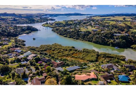 Photo of property in 91k Kemp Road, Kerikeri, 0230