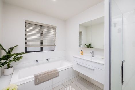Photo of property in 10 Chimera Street, Pegasus, 7612