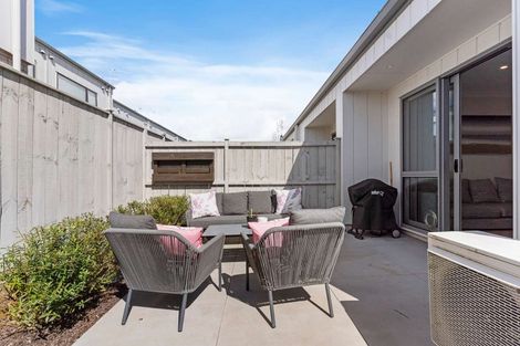 Photo of property in 20 Orona Place, Takanini, 2112