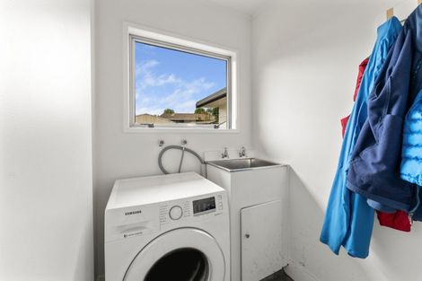 Photo of property in 2/35 Otupai Street, Two Mile Bay, Taupo, 3330