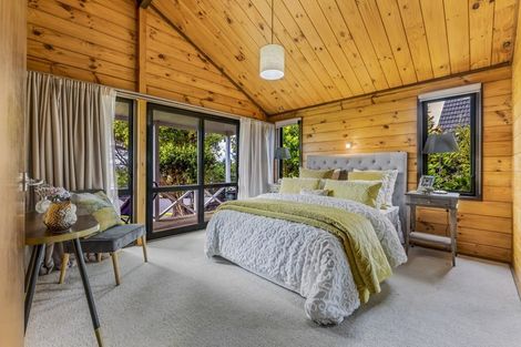 Photo of property in 43 Palmyra Way, Half Moon Bay, Auckland, 2012