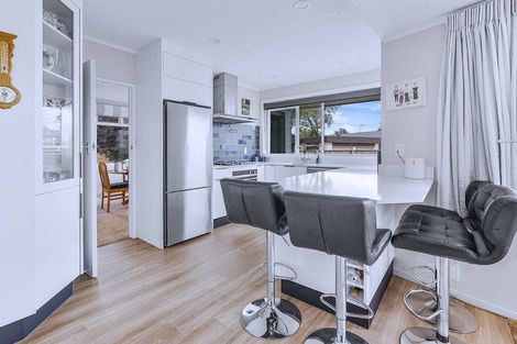 Photo of property in 32 Chesterman Road, Riverlea, Hamilton, 3216