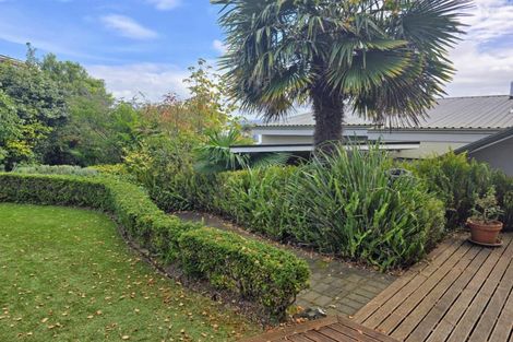Photo of property in 2 Coleman Terrace, Hospital Hill, Napier, 4110