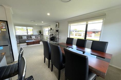 Photo of property in 26 Honeyfield Drive, Whalers Gate, New Plymouth, 4310