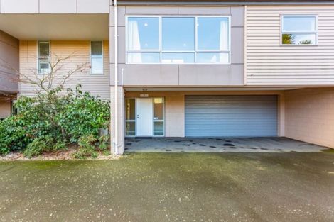 Photo of property in 8c Broadbent Street, Riccarton, Christchurch, 8041