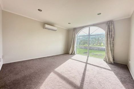 Photo of property in 10 Jezero Drive, Massey, Auckland, 0614