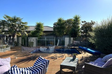Photo of property in 14 Scott Place, Havelock North, 4130