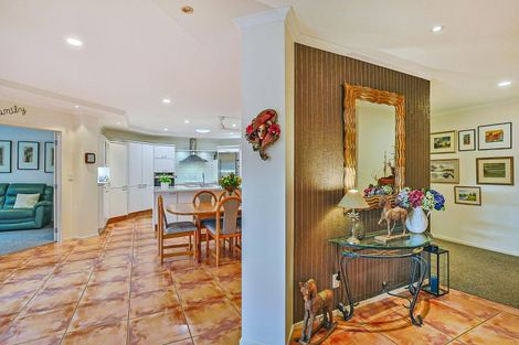 Photo of property in 10 Park Lane, Greenmeadows, Napier, 4112