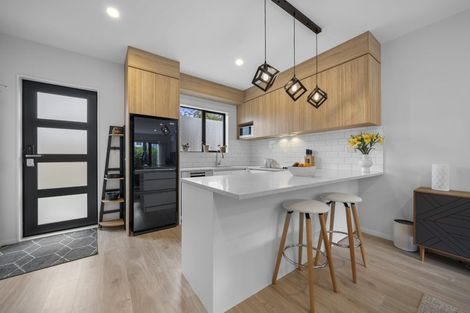 Photo of property in 5/11 Karamu Street, Te Atatu Peninsula, Auckland, 0610
