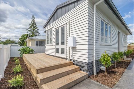 Photo of property in 27 Reeve Street, Levin, 5510