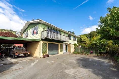 Photo of property in 51a Kent Street, Picton, 7220