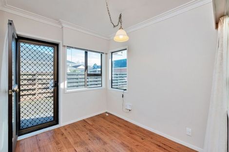 Photo of property in 3/39 Great South Road, Papakura, 2110