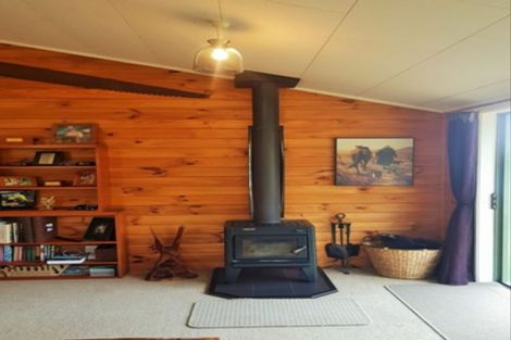 Photo of property in 393 Brooks Road, Waipu, 0582