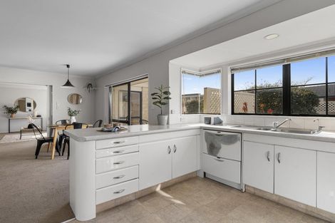 Photo of property in 6 Boronia Place, Mount Maunganui, 3116