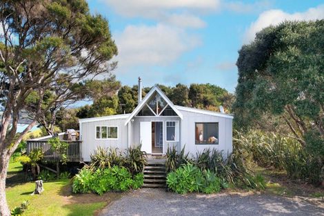 Photo of property in 886 Purerua Road, Te Ti Mangonui, Kerikeri, 0294