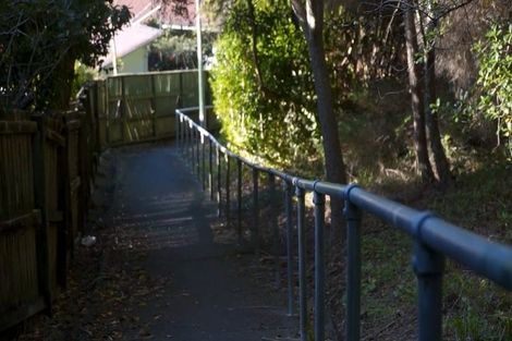 Photo of property in 2/36 Greenvalley Rise, Glenfield, Auckland, 0629