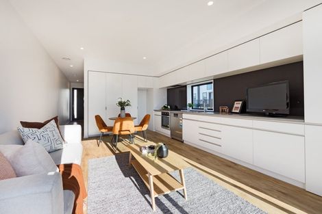 Photo of property in 2/6 Waverley Street, Sydenham, Christchurch, 8023